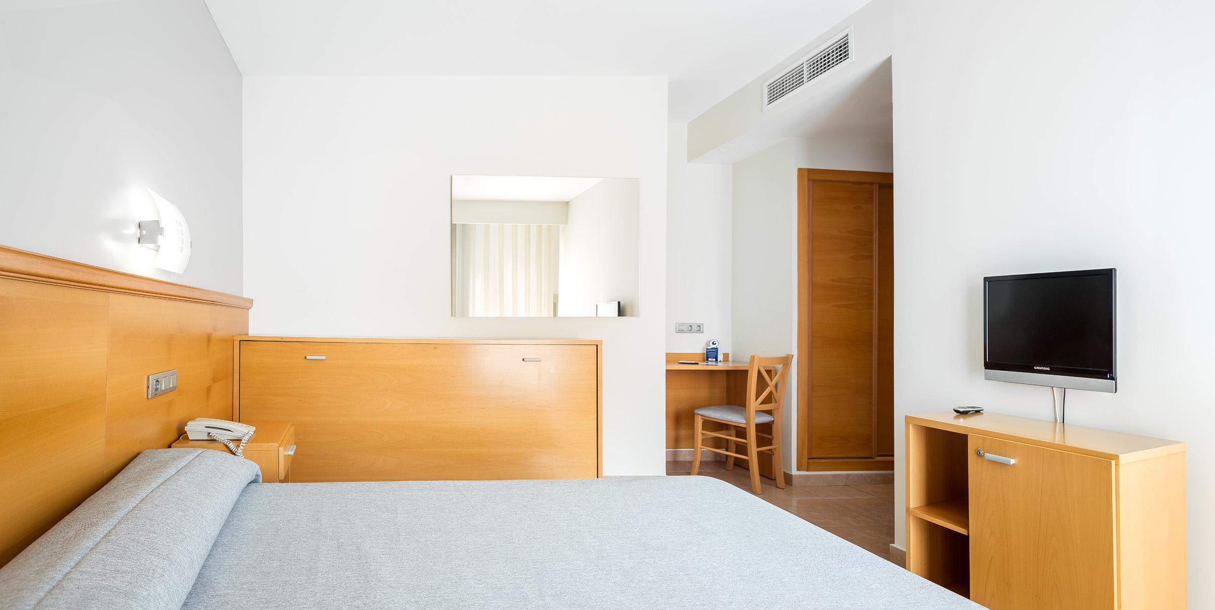 Hotel Rh Gijon & Spa Gandía Exteriör bild